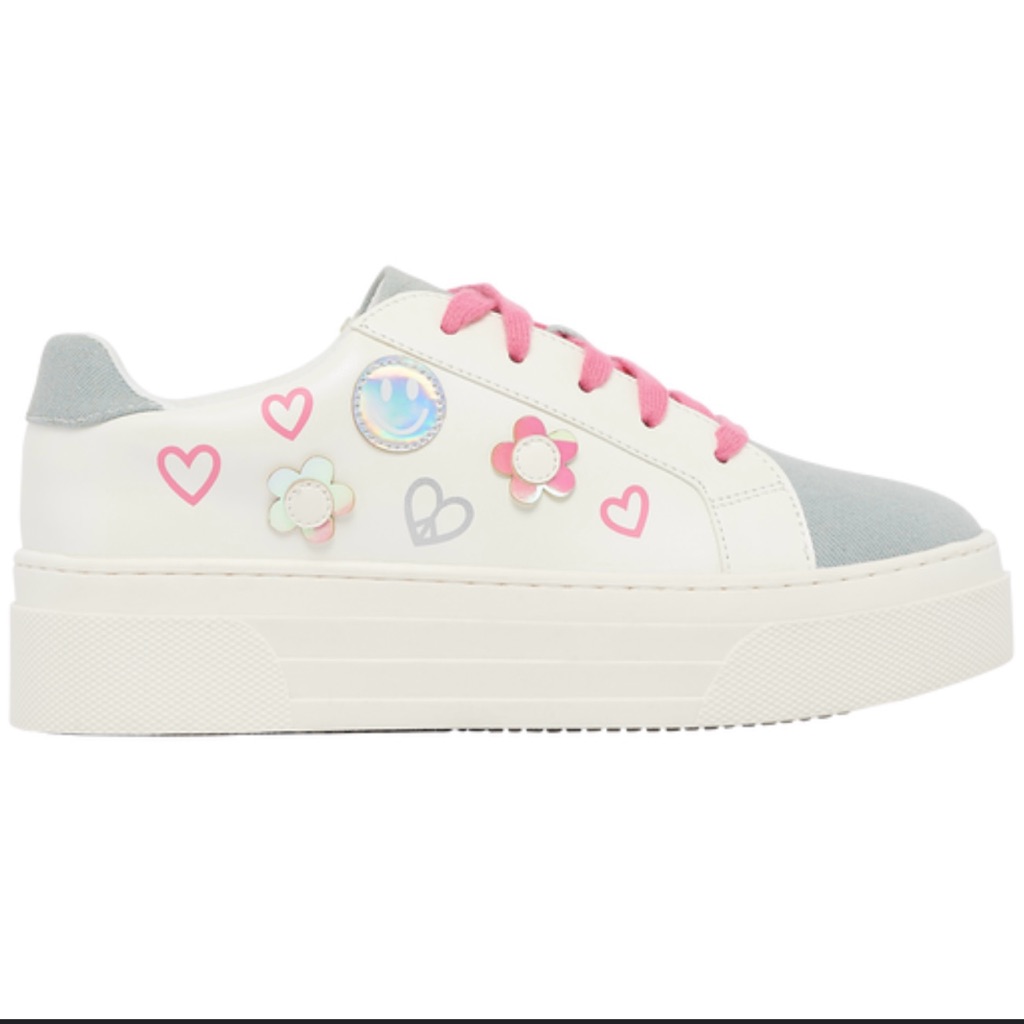 Steve Madden White And Gray Sneakers With Pink Laces
